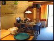 Esstisch mit vier Stühlen Sicht nach Süden hin